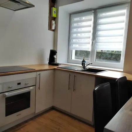 Casa de Férias Le Logis Du Bourgneuf Charmante Petite Maison *